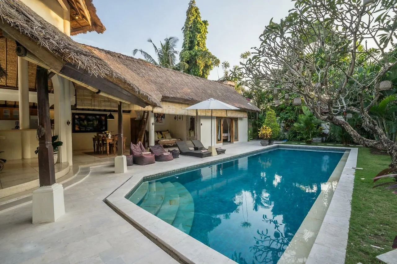 Villa Umah Maya Seminyak
